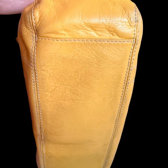 Rolfs Leather Shoulder Bag - Picture 8 of 9